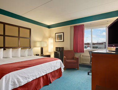 Days Inn By Wyndham Southington Bagian luar foto
